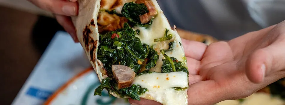 Qualità-e-freschezza-delle-materie-prime-sono-alla-base-dei-piatti-delle-pizzerie-Fratelli-Coppola Qualità-e-freschezza-delle-materie-prime-sono-alla-base-dei-piatti-delle-pizzerie-Fratelli-Coppola