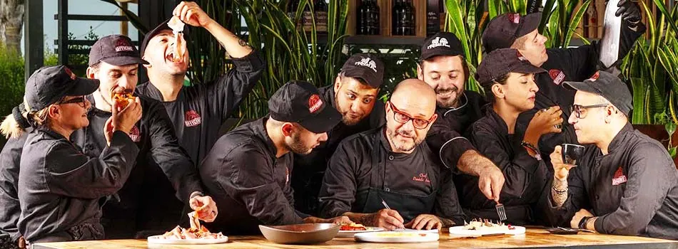 Gioia-ed-entusiasmo-sono-contagiosi-alle-109Officine-e-fanno-parte-della-esperienza-culinaria-del-locale Gioia-ed-entusiasmo-sono-contagiosi-alle-109Officine-e-fanno-parte-della-esperienza-culinaria-del-locale