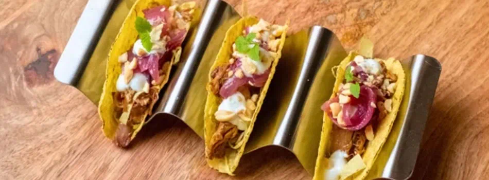 Grande-fantasia-nei-piatti-serviti-alla-109Officine-di-Lametiza-Terme Grande-fantasia-nei-piatti-serviti-alla-109Officine-di-Lametiza-Terme